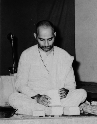 Swamiji_in_his_young_days
