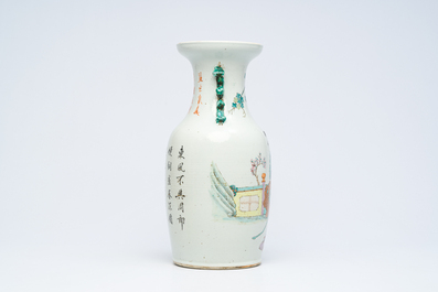 A Chinese qianjiang cai vase with ladies on a terrace, 19th/20th C.