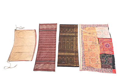 Collection int&eacute;ressante et vari&eacute;e de tapis, Asie Centrale, 19&egrave;me/20&egrave;me si&egrave;cle