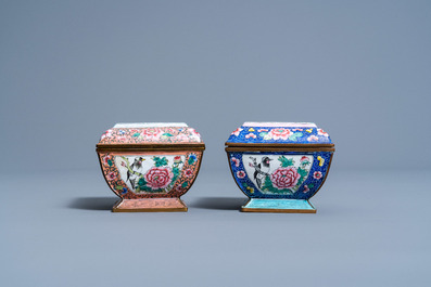 Collection vari&eacute;e en &eacute;maux cloisonn&eacute;s, &eacute;maux de Canton et porcelaine de Chine et Japon, 19&egrave;me/20&egrave;me si&egrave;cle