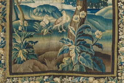 Tapisserie murale &agrave; d&eacute;cor d'oiseaux dans un jardin de ch&acirc;teau, Flandres, fin du 17&egrave;me si&egrave;cle