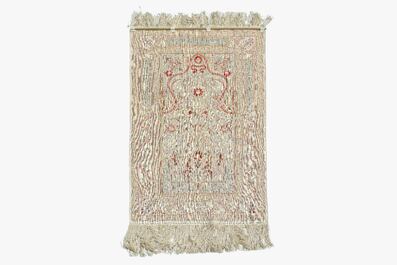 A Turkish Hereke rug with floral design in silk and gold thread, 20th C.