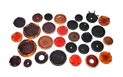 Collection vari&eacute;e de socles en bois sculpt&eacute;, Chine, 19&egrave;me/20&egrave;me si&egrave;cle