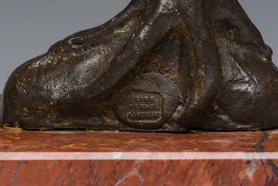 Rembrandt Bugatti (1884-1916): Coq, bronze &agrave; patine brune sur socle en marbre, 20&egrave;me si&egrave;cle