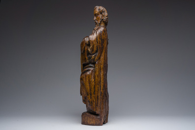 Saint Antoine en bois sculpt&eacute; avec traces de polychromie, 17&egrave;me si&egrave;cle