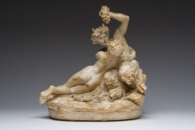 &Eacute;cole fran&ccedil;aise, suiveur de Claude Michel (Clodion, 1738-1814): Pan et la nymphe Syrinx, pl&acirc;tre patin&eacute;, 19&egrave;me/20&egrave;me si&egrave;cle