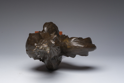 Rembrandt Bugatti (1884-1916): Coq, bronze &agrave; patine brune sur socle en marbre, 20&egrave;me si&egrave;cle