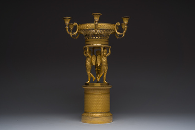 Cand&eacute;labre Charles X &agrave; six lumi&egrave;res en bronze dor&eacute;, France, attribu&eacute; &agrave; Pierre-Philippe Thomire, ca. 1820-1830