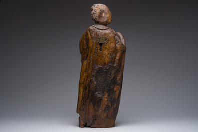 Saint Antoine en bois sculpt&eacute; avec traces de polychromie, 17&egrave;me si&egrave;cle