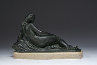 Paule Bisman (1897-1973): 'Ondine', bronze &agrave; patine verte sur socle en marbre, &eacute;d. 3/12