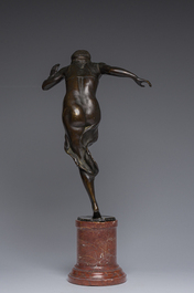 Rudolf Marcuse (1878-1940, attribu&eacute; &agrave;): Danseuse, bronze &agrave; patin brune sur un socle en marbre rouge