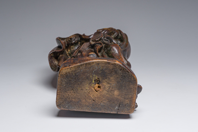 Saint Nicolas en bois sculpt&eacute;, Flandres, 17&egrave;me si&egrave;cle