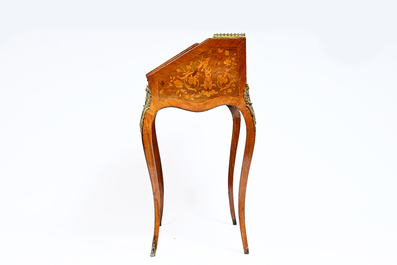 A French Louis XV style gilt bronze mounted ladies' writing desk with rich marquetry, 19th C.