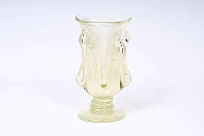 Ireneusz Kizinski (1937-2008): Vase de forme libre en verre de la s&eacute;rie 'Cups'