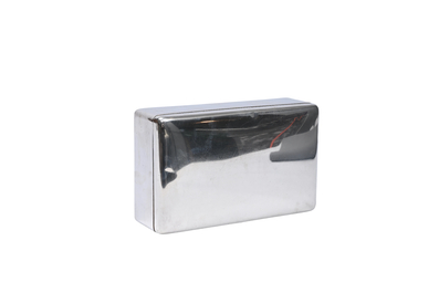 Bo&icirc;te couverte en argent, poin&ccedil;on de ma&icirc;tre A. Presburg, Amsterdam, Hollande, deuxi&egrave;me quart du 20&egrave;me si&egrave;cle