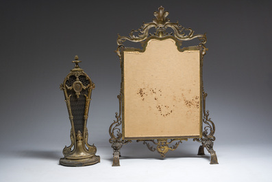 Deux &eacute;crans de chemin&eacute;e en bronze partiellement dor&eacute; dont un avec un panneau brod&eacute;, France, 19&egrave;me si&egrave;cle