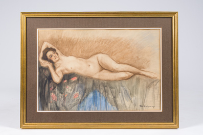Philippe Swyncop (1878-1949): Nu f&eacute;minin allong&eacute;, techniques mixtes sur papier