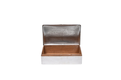 Bo&icirc;te couverte en argent, poin&ccedil;on de ma&icirc;tre A. Presburg, Amsterdam, Hollande, deuxi&egrave;me quart du 20&egrave;me si&egrave;cle