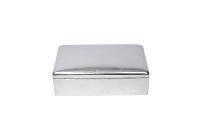 Bo&icirc;te couverte en argent, poin&ccedil;on de ma&icirc;tre A. Presburg, Amsterdam, Hollande, deuxi&egrave;me quart du 20&egrave;me si&egrave;cle