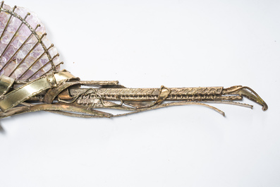 Marc D'Haenens (20&egrave;me si&egrave;cle): Grande sculpture murale en am&eacute;thyste et cuivre