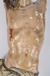 Christ en bois sculpt&eacute; et polychrom&eacute;, Flandres, 17&egrave;me si&egrave;cle