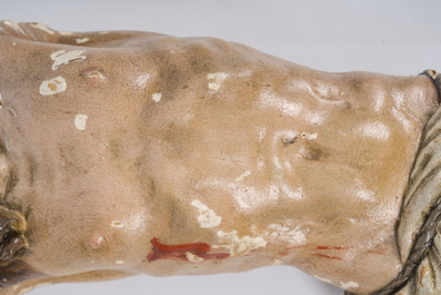 Christ en bois sculpt&eacute; et polychrom&eacute;, Flandres, 17&egrave;me si&egrave;cle