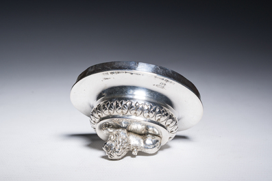 Belle th&eacute;i&egrave;re Empire en argent couronn&eacute;e d'un lion, poin&ccedil;on de ma&icirc;tre Jens Jensen, Copenhague, Danemark, dat&eacute; 1839
