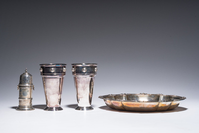 Collection vari&eacute;e d'objets de table en m&eacute;tal argent&eacute; et argent, origines diverses, 19&egrave;me/20&egrave;me si&egrave;cle