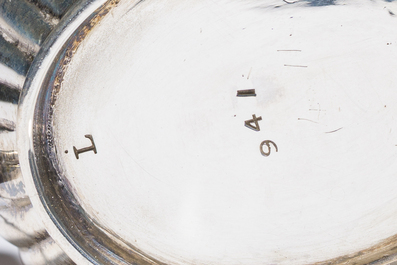 Service &agrave; caf&eacute; et &agrave; th&eacute; de quatre pi&egrave;ces en argent dans son coffret en bois d'origine, poin&ccedil;on de ma&icirc;tre Walter &amp; John Barnard, Londres, dat&eacute; 1882