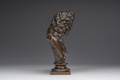 &Eacute;cole fran&ccedil;aise, suiveur de Fran&ccedil;ois Girardon (1628-1715): Buste de Jean Baptiste Racine (1639-1699), bronze &agrave; patine brune, 19&egrave;me si&egrave;cle