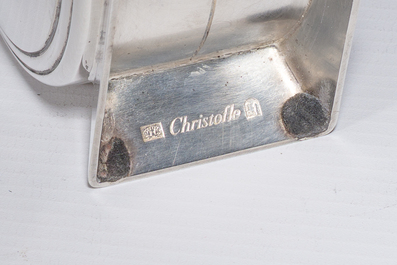 Service &agrave; caf&eacute; Art D&eacute;co de quatre pi&egrave;ces en m&eacute;tal argent&eacute;, mod&egrave;le Tonnelet, Christian Fjerdingstadt (1891-1968) pour Christofle, France, vers 1933