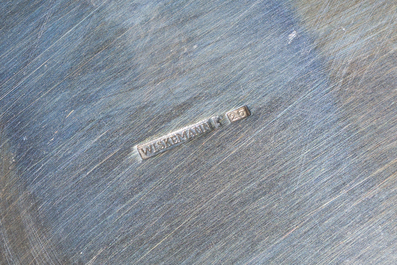 Collection vari&eacute;e d'objets de table en m&eacute;tal argent&eacute; et argent, origines diverses, 19&egrave;me/20&egrave;me si&egrave;cle