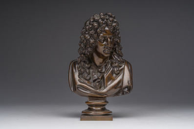 &Eacute;cole fran&ccedil;aise, suiveur de Fran&ccedil;ois Girardon (1628-1715): Buste de Jean Baptiste Racine (1639-1699), bronze &agrave; patine brune, 19&egrave;me si&egrave;cle