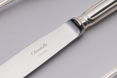 M&eacute;nag&egrave;re de 140 pi&egrave;ces dans la cassette d'origine, mod&egrave;le Spatours, Christofle, France, 20&egrave;me si&egrave;cle