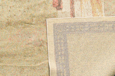 Tapisserie murale repr&eacute;sentant deux hommes jouant au golf, 20&egrave;me si&egrave;cle