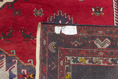 Tapis oriental de type Kelardasht &agrave; d&eacute;cor floral g&eacute;om&eacute;trique, laine sur coton, troisi&egrave;me quart du XXe si&egrave;cle