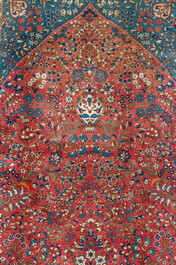 Tapis oriental de type Sarouk &agrave; d&eacute;cor floral, laine sur coton, milieu du 20&egrave;me si&egrave;cle