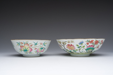 Deux bols en porcelaine de Chine famille rose, marque et &eacute;poque de Tongzhi