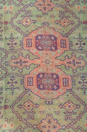 Tapis &agrave; d&eacute;cor d'Ushak turc, laine sur coton, probablement Portugal, premi&egrave;re moiti&eacute; du 20&egrave;me si&egrave;cle