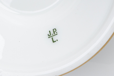 Service &agrave; caf&eacute; de 23 pi&egrave;ces richement dor&eacute; et &agrave; d&eacute;cor floral, Jean Pouyat, France, Limoges, 20&egrave;me si&egrave;cle