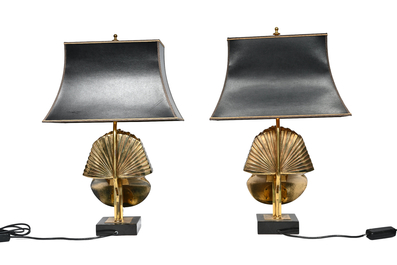 Paire de lampes de table de type 'Pharaon' de style Hollywood Regency en cuivre dor&eacute; et marbre, Deknudt, Courtrai, ann&eacute;es 70