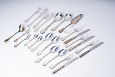 M&eacute;nag&egrave;re de 128 pi&egrave;ces dans la cassette d'origine, 925/000, Robbe &amp; Berking, Allemagne, 20&egrave;me si&egrave;cle