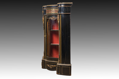 A French Historicism gilt bronze mounted tortoiseshell and brass marquetry ebonised wooden Boulle three-door credenza, 19th C.