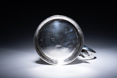 Chope de style George I en argent, Britannia standard, Londres, poin&ccedil;on de ma&icirc;tre John Robinson I, dat&eacute; 1724