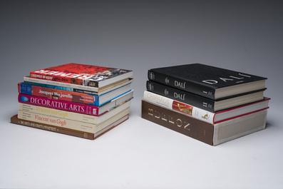 Douze publications li&eacute;es &agrave; la sc&egrave;ne artistique internationale, 20&egrave;me/21&egrave;me si&egrave;cle