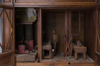 Diorama en acajou repr&eacute;sentant une scierie, Soci&eacute;t&eacute; R&eacute;gionale d'Electricit&eacute; de Vienne, France, ca. 1900