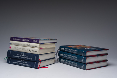 Six ouvrages de r&eacute;f&eacute;rence divers relatifs &agrave; la sc&egrave;ne artistique belge, 20&egrave;me/21&egrave;me si&egrave;cle