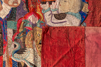 Broderie verticale en soie &agrave; d&eacute;cor de figures des Trois &Eacute;toiles, Chine, 19&egrave;me si&egrave;cle