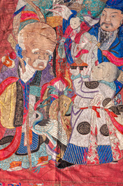 Broderie verticale en soie &agrave; d&eacute;cor de figures des Trois &Eacute;toiles, Chine, 19&egrave;me si&egrave;cle