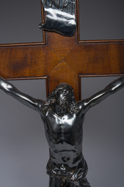 Corpus Christi argent avec une croix en bois, 18&egrave;me si&egrave;cle